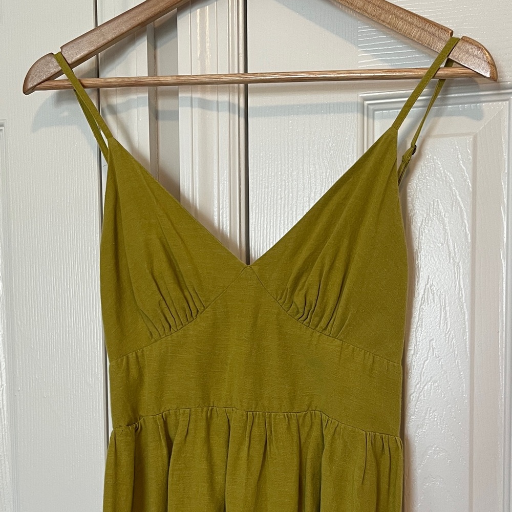 Green Linen Sundress - Picture 2 of 8